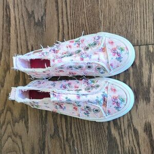 Blowfish Malibu Kids pink floral laceless slip-on 2Y